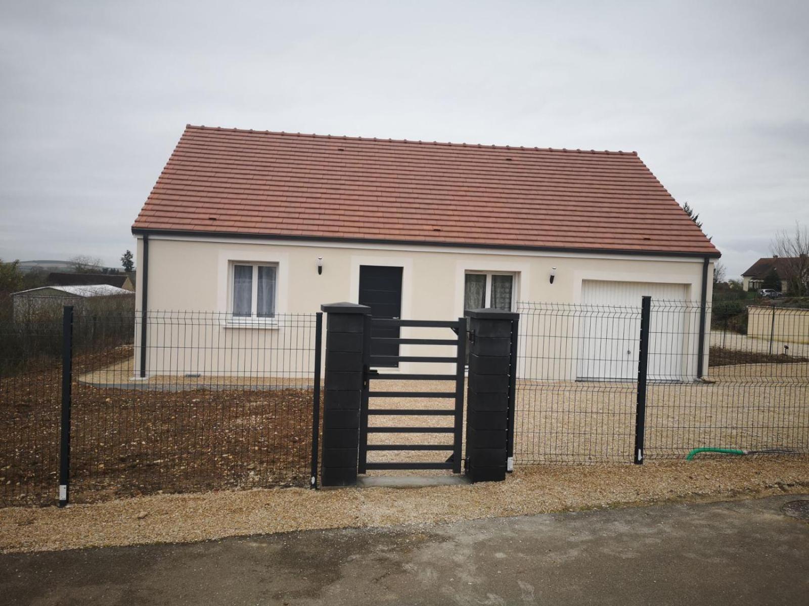Maison A La Campagne Villiers-sur-Tholon Exterior foto