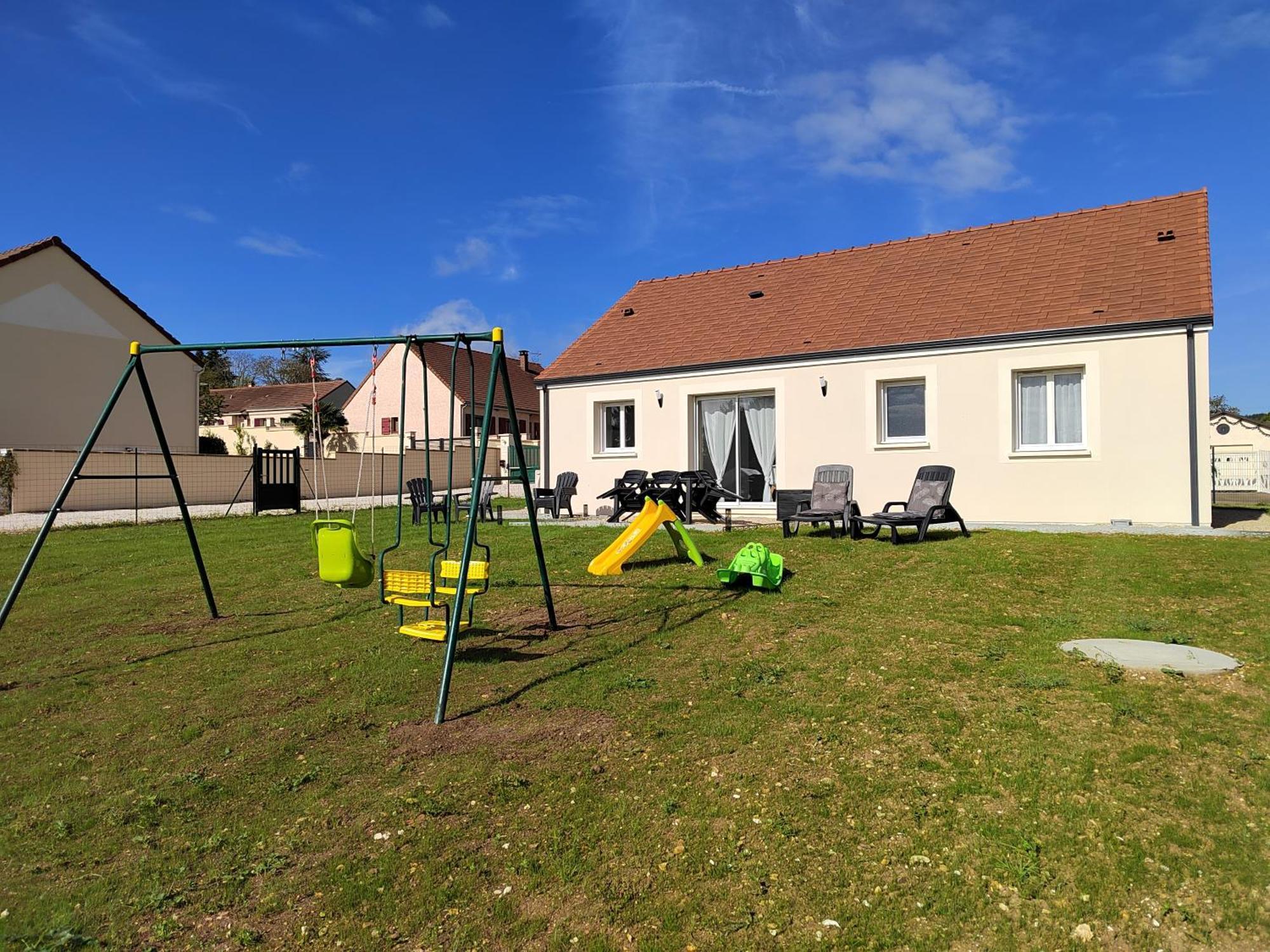 Maison A La Campagne Villiers-sur-Tholon Exterior foto